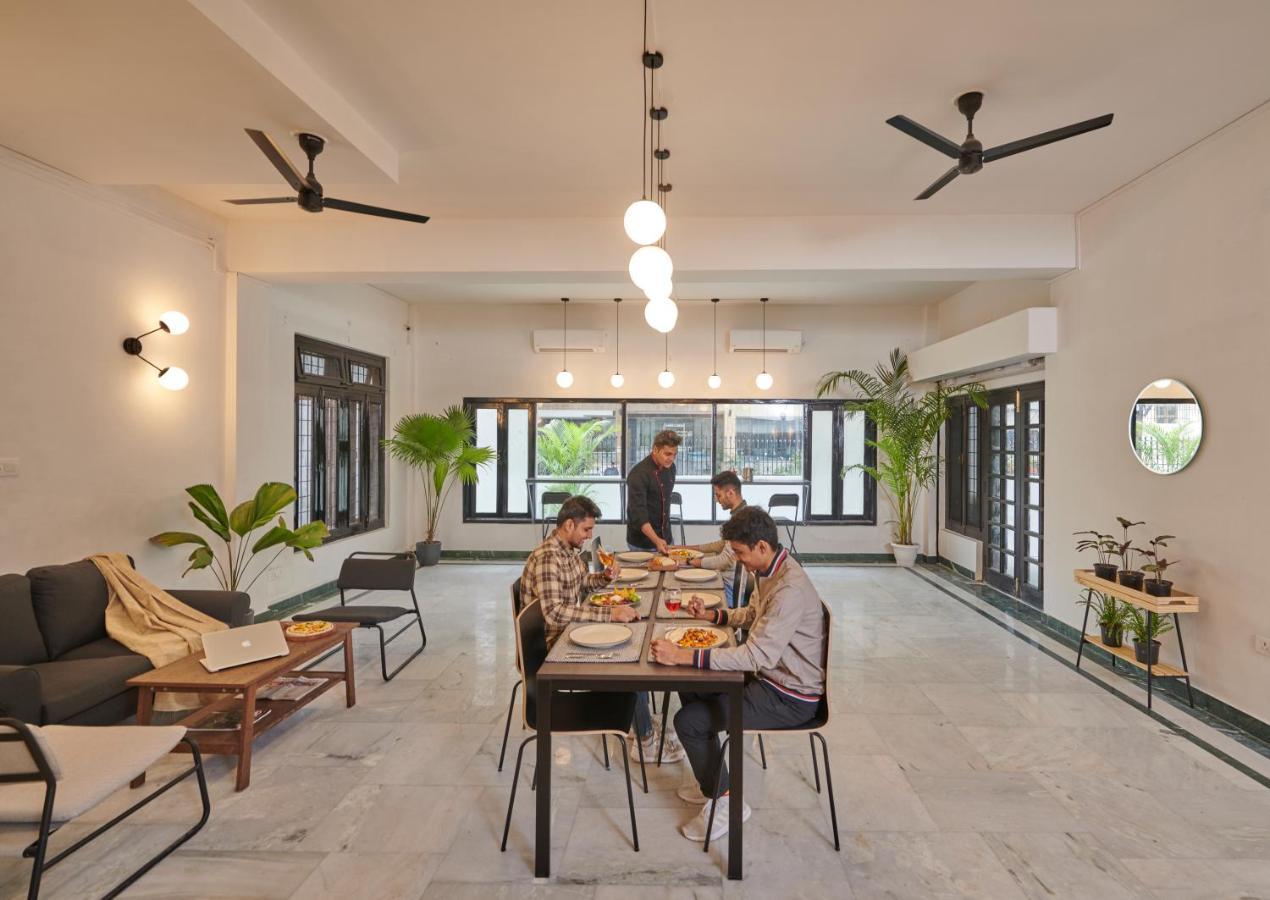 Apartamento Poshtel Vns Varanasi Exterior foto