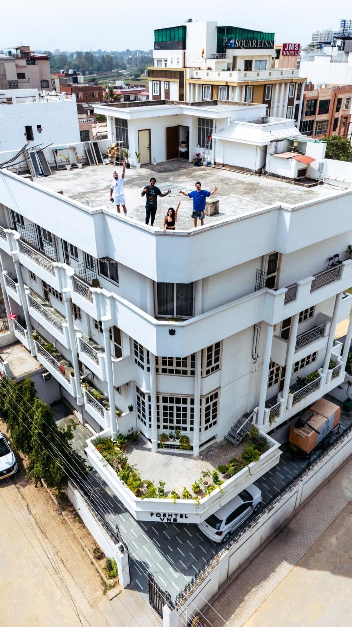 Apartamento Poshtel Vns Varanasi Exterior foto